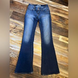 Woman’s BKE Stella Low rise Flare Jeans Size 27x37.5